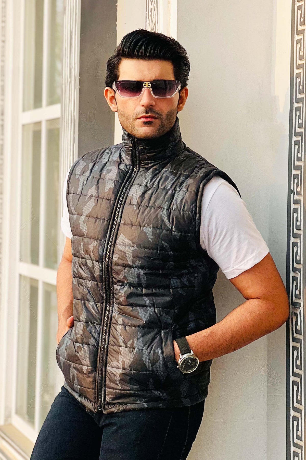 Men's Black Camo Quilted Sleeveless Puffer Jacket